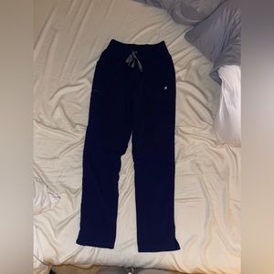 Figs Yola womens navy blue scrub pant